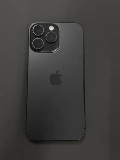 iPhone 16 Pro Max – 우수한 상태, 배터리 90%