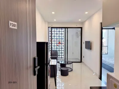 1-Bedroom Apartment for Rent Near Hòn Chồng Beach – Nha Trang, Fully Furnished, Balcony with Sea View – 9 Million VND/Month