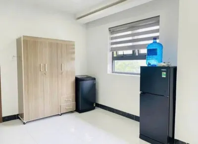 莱南德街单室公寓 – 配备齐全，可立即入住