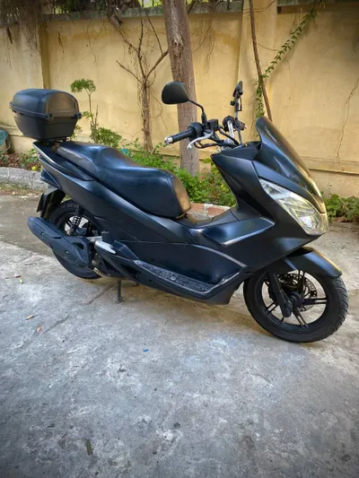 Honda PCX 125cc (V2) 2017 года – Продам