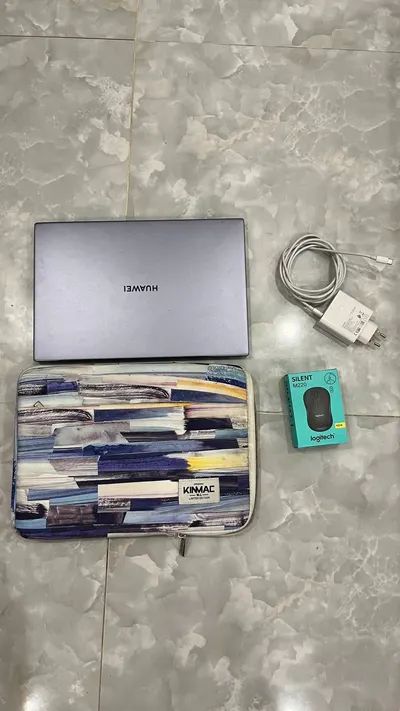 일괄 판매: GPS 알람, DJI 원격 조종기, 화웨이 노트북, 대형 거울