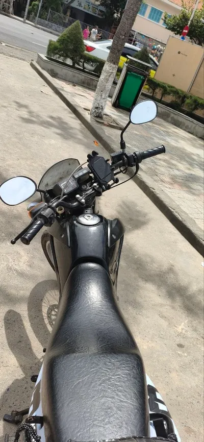 出售本田 XR125L（125cc）越南越野摩托车
