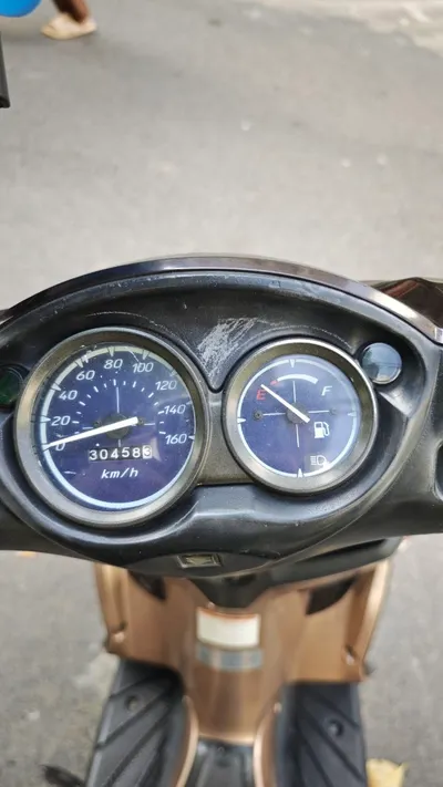 Xe máy Suzuki Hayate 124 bán – năm 2012 – 13 triệu VND