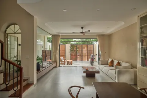 3-Storey House for Rent – Mỹ Gia, Vĩnh Thái – 6 Bedrooms, 6 Bathrooms, 390 m² – Fully Furnished – 50M VND/Month