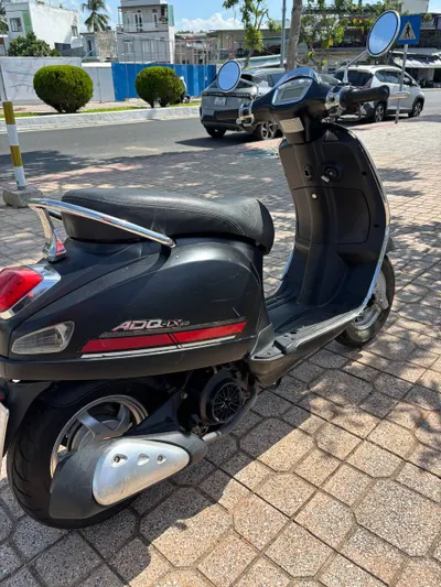 出售 ADQ 50cc 踏板车 2022 年 – 无需执照，完美状况