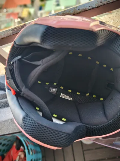Bán hai mũ bảo hiểm xe máy – XSPEED XL và EGO S/M