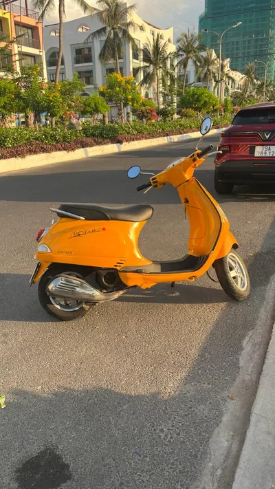 Xe Tay Ga Vespa LX 125, 2009 – 8 Triệu VND