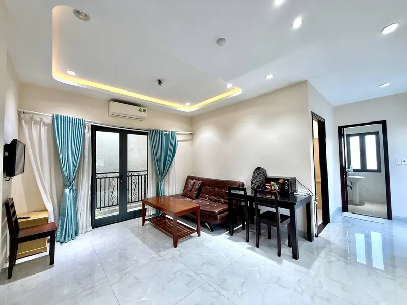 1-Bedroom Apartment with 3 Balconies – Hòn Xẹn – 9.5M VND/Month