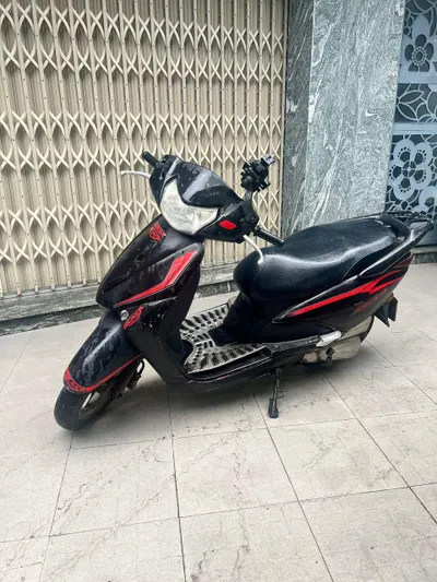 Xe tay ga Honda Lead bán – Nha Trang phía Nam – Chạy tốt – 5 triệu đ