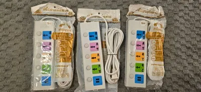 전원 연장 코드 5m – 4개 콘센트 + 2개 USB