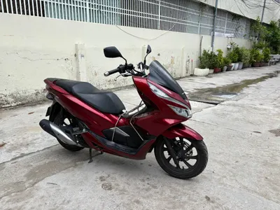 Honda PCX 125 3-го поколения — продажа скутера 2018 года, пробег 25 680 км