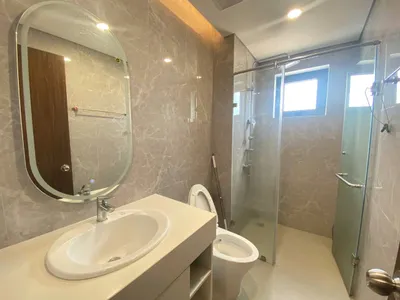 Cho thuê căn hộ góc 2 phòng ngủ tại dự án CT1 Riverside Luxury có cửa vào sân vườn – 16 triệu đồng/tháng