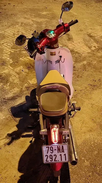 Куб 50cc – пробег 2000 км, новое состояние, север Нячанга