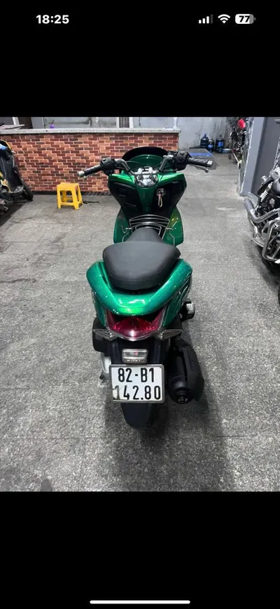 Honda PCX 2012 – 125cc Scooter in Excellent Condition with Full Documentation