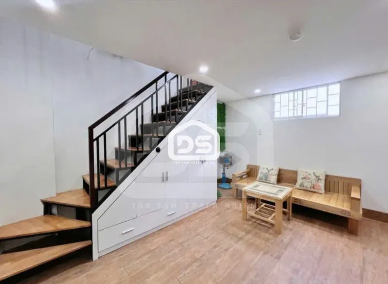 Nguyễn Thiện Thuật 거리의 Duplex 아파트 – 냐짱 중심 — 2/2