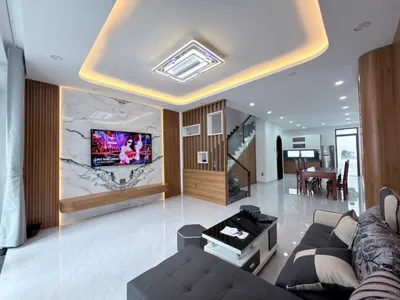 3-Bedroom House for Rent in Central Nha Trang – 30M VND/Month, 1.5 km from Beach