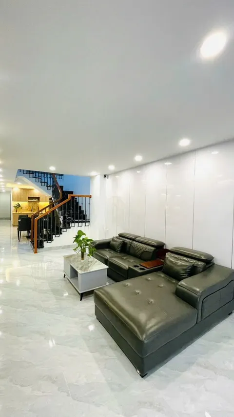 Beautiful New 2-Story House for Rent in South Nha Trang – 18 Million VND/Month – 600m from Beach