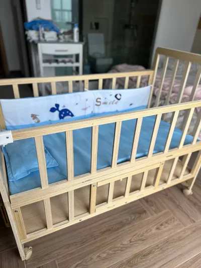 New Children's Crib for Sale – 800,000 VND