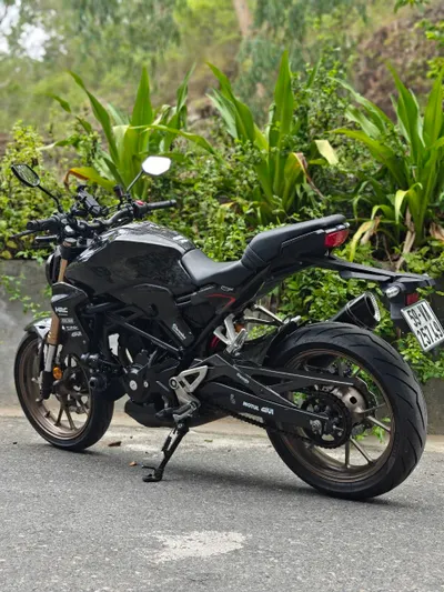 Honda CB300R Motorcycle for Sale – Excellent Condition, Thailand Assembly, Recently Serviced