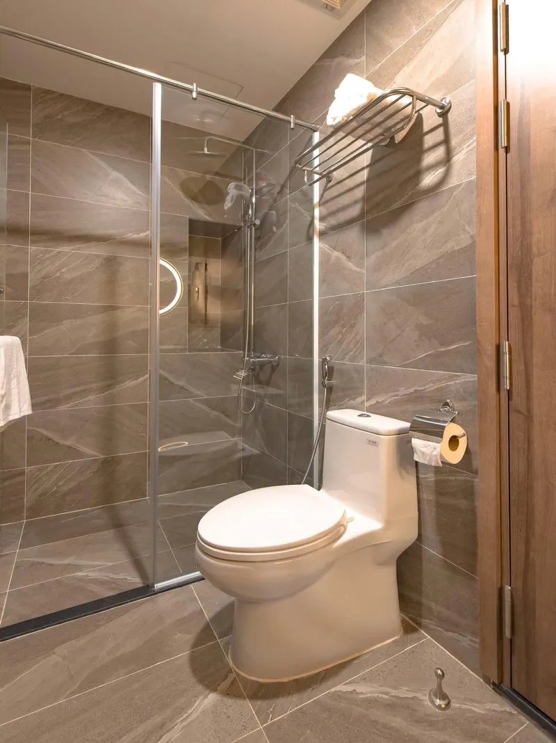 1-Bedroom Apartment for Rent – Oceanus Luxury Complex, North Nha Trang – 40 m², Sea View, WiFi Included – 10M VND/Month — 9/10