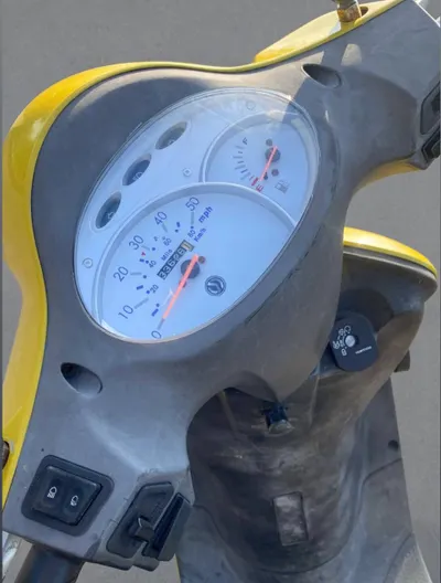 SYM Fiddle 50cc 踏板车出售 – 770万越南盾
