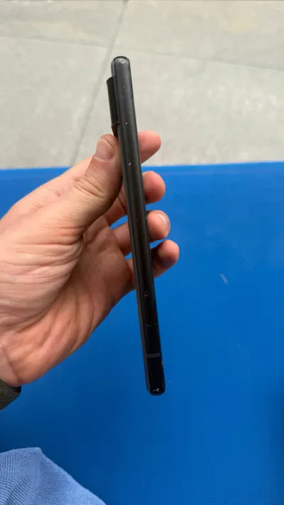 Google Pixel 6 128GB Smartphone – Good Condition, Minor Back Chip