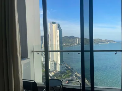 Scenia Bay 스튜디오 + 1침실 아파트 – 월 17.5백만 VND