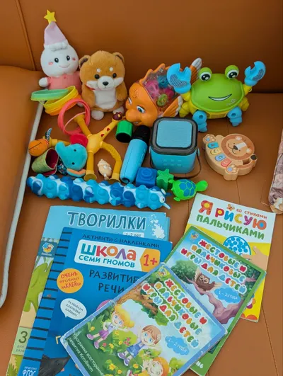 Пакет игрушек – 50 000 đ (смешанное состояние, требуют ремонта)