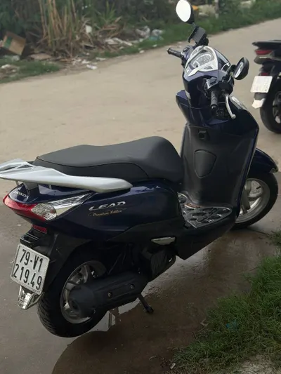 Bán hai chiếc Honda Lead 2 (2014, 2015) – 17 triệu VND mỗi chiếc