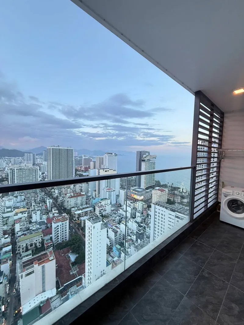 2-Bedroom Apartment in Virgo – City Center with Sea View, Pool & Gym