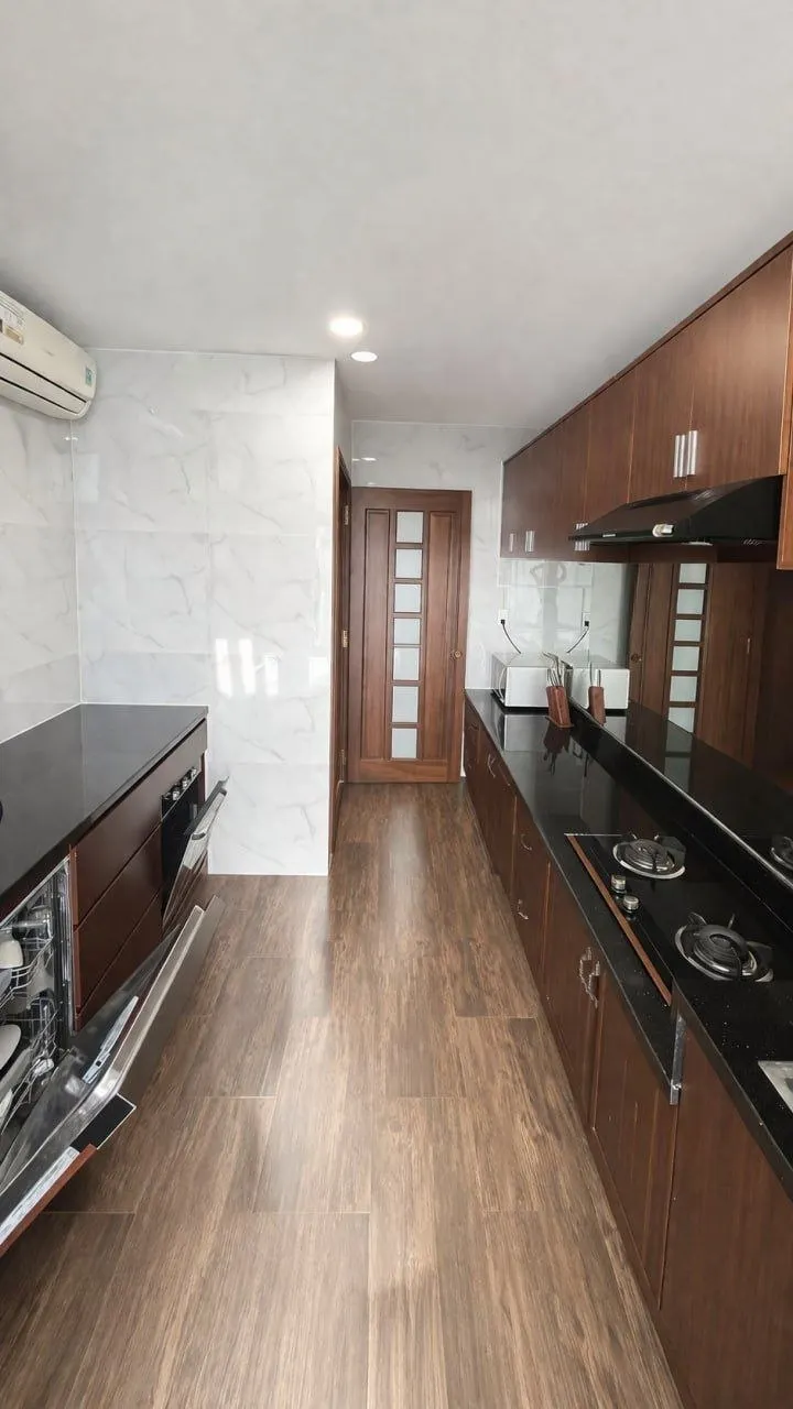 Căn hộ 4 phòng ngủ tại An Viên – 42 triệu đồng/tháng, không cần tiền đặt cọc — 4/9