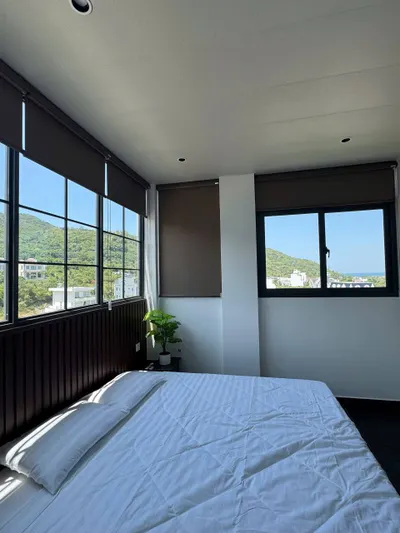 Penthouse Rộng Rãi ở Phía Bắc Nha Trang – 23 triệu ₫/Tháng, Nội Thất, Ban Công & View Thành Phố