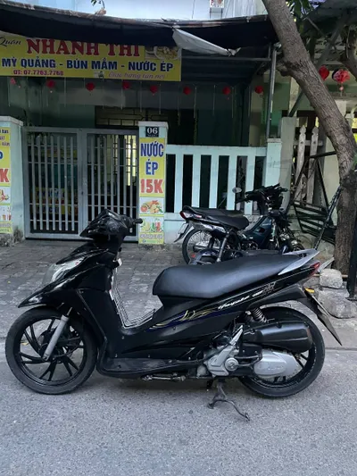 Suzuki Hayate 125 Motorcycle 2014 – Used, Reliable, with Helmet, 5.5 Million VND