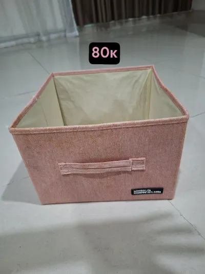 이사 정리 판매: 다리미, 양초, 램프, 정리함 등