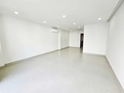 河光2区新建3层楼房 – 4间卧室，100平方米