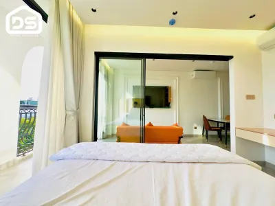 Studio Apartment for Rent – West Nha Trang – 50 m² – 2 Balconies – Furnished – 13.5M VND/Month