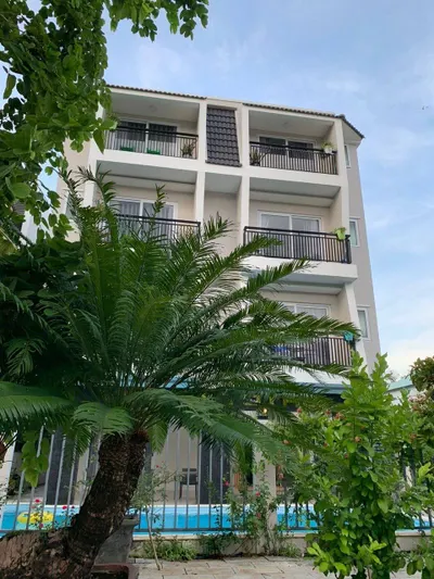 2-Bedroom Apartment – An Vien – Mid-September, Pets Welcome