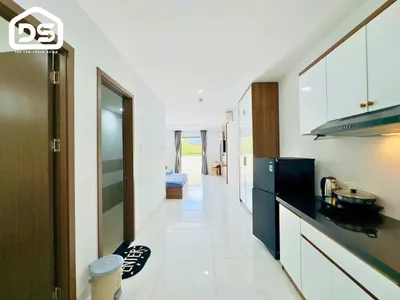 Lý Nam Đế 거리의 편안한 1침실 아파트 – 산 전망, 50m², 월 900만 VND