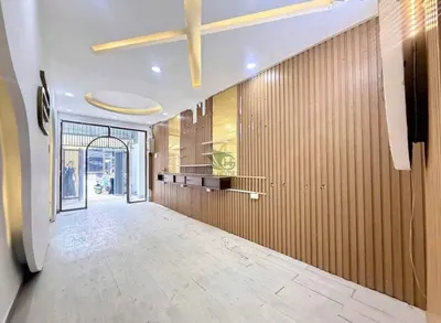 2층 상업용 공간 임대 – Pho Han - Trinh Phong, 냐짱 중심부 – 60 m² – 월 1700만 VND