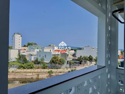 Căn hộ Studio với Ban công – Đầy đủ nội thất, Thân thiện với vật nuôi – Có sẵn từ ngày 19 tháng 8