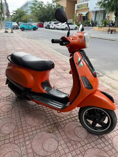 Vespa 스쿠터 1998년식 - 이탈리아 디자인, 최상의 상태 - 8,000,000 ₽