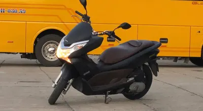 本田PCX 125摩托车出售 – 2013款，燃油喷射，蓝卡，赠送头盔