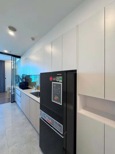 Panoma 2 – Studio with Stunning Bridge View