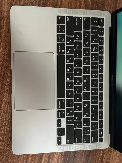 MacBook Air 13' 2020 – 17M VND, Excellent Condition