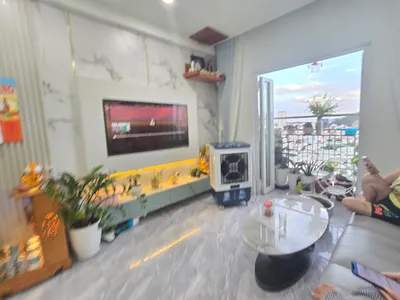 황퀀 완전 가구 비치 아파트 – 해양 전망, 66m², 월 1,500만 VND