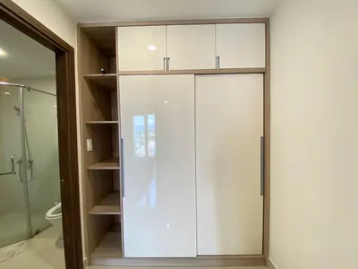 CT9 Vinh Diem Trung 2 卧室 2 浴室公寓出租 – 高楼层、配有家具 – 允许养猫 – 每月 1800-2000 万越南盾