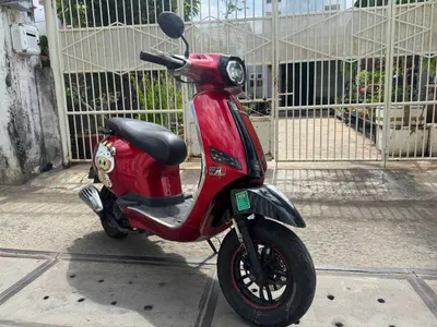 Vespa 50cc 스쿠터 2023 – 자동, LED 조명, 디스크 브레이크