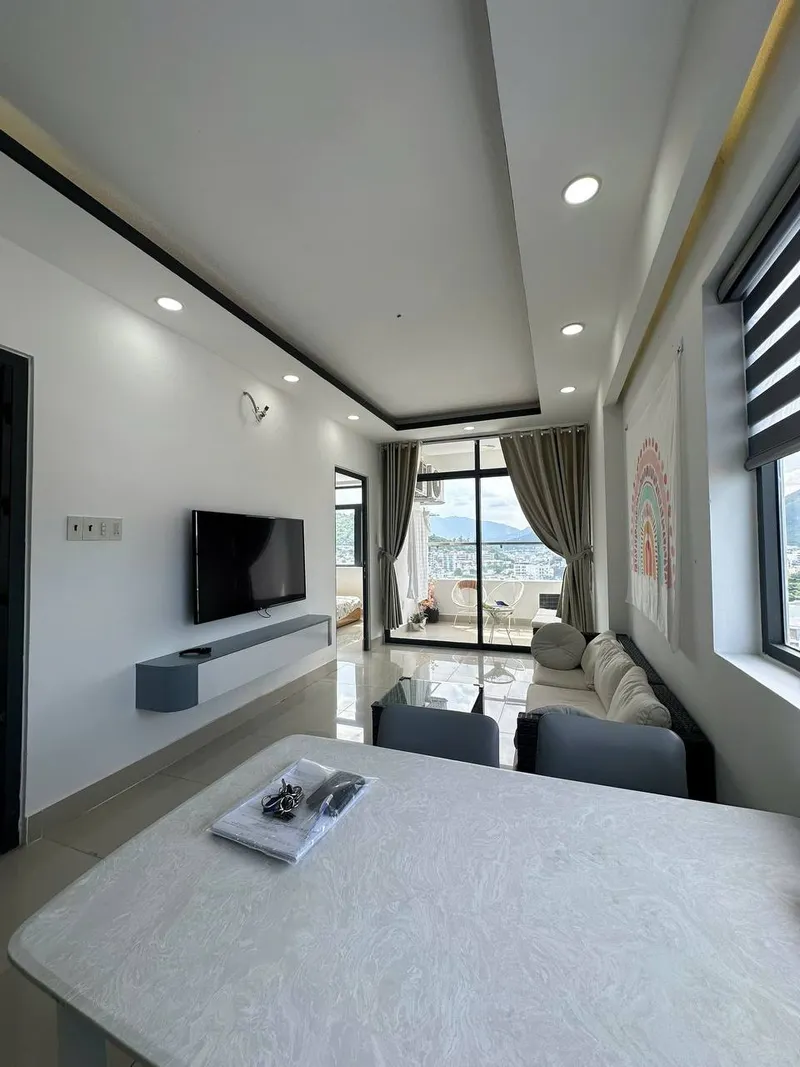 3-Bedroom Apartment in Napoleon Complex – Sea View, 5 Minutes to Beach