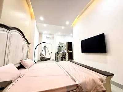 Cho thuê căn hộ 1 phòng ngủ – Đường Hùng Vương – Nội thất đầy đủ – 15 triệu VND/tháng – Trống từ 5 tháng 8