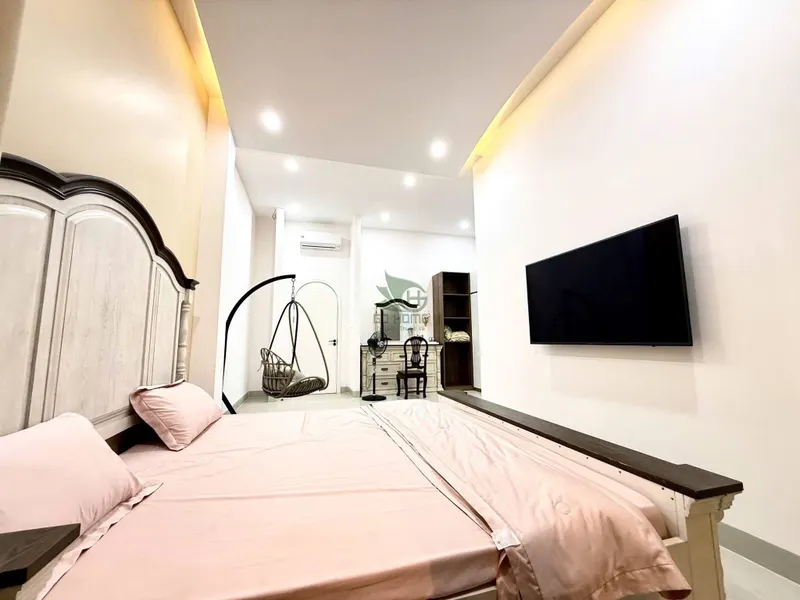1침실 아파트 임대 – Hung Vuong 거리 – 완전 가구비 – 월 1500만 VND – 8월 5일부터 가능 — 4/9